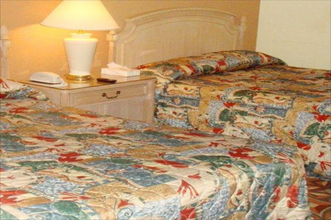 Travelodge By Wyndham Strasburg/Lancaster Amish Country المظهر الخارجي الصورة