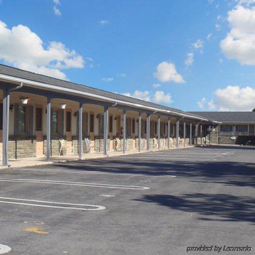 Travelodge By Wyndham Strasburg/Lancaster Amish Country المظهر الخارجي الصورة