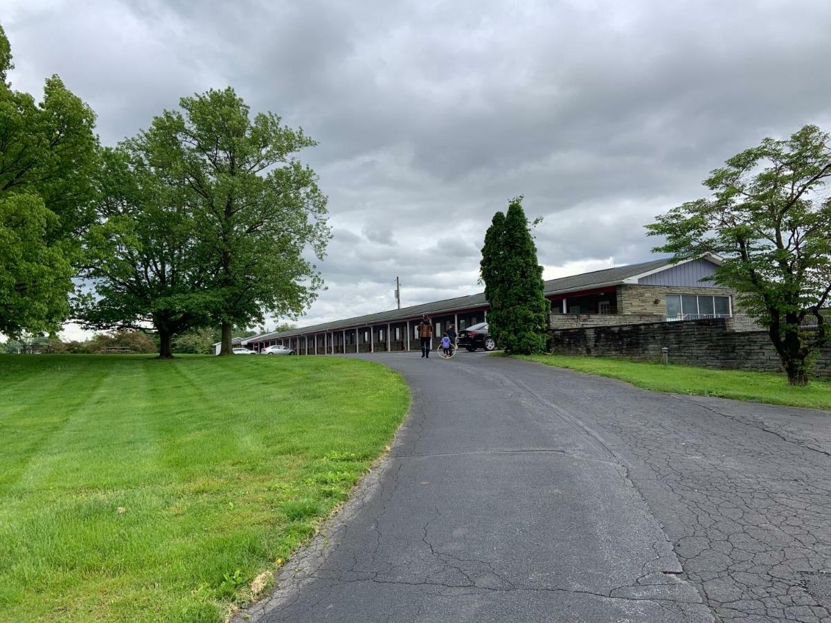 Travelodge By Wyndham Strasburg/Lancaster Amish Country المظهر الخارجي الصورة