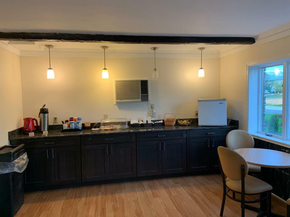 Travelodge By Wyndham Strasburg/Lancaster Amish Country المظهر الخارجي الصورة